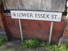 Lower Essex Street - road sign modern