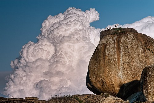 sky clouds 70200 nube rocas topaz cigüeñas barruecos malpartidadecaceres stonepopewan