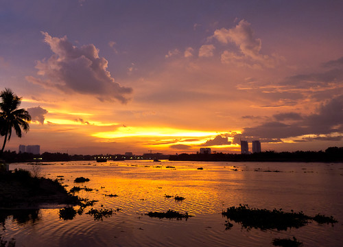 sunset water river asia vietnam saigon hochiminhcity saigonriver vn việtnam sàigòn thànhphốhồchíminh sôngsàigòn