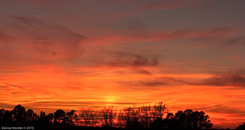 christmas winter light sunset orange clouds canon golden nc december northcarolina denise goldenhour franklincounty worden 450d deniseworden