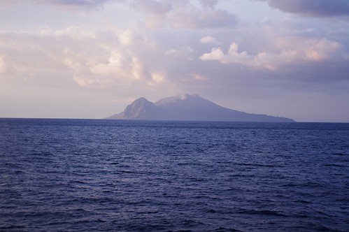 sea mountain japan island volcano kagoshima tokara toshima da1645mm トカラ列島 十島村 フェリーとしま 諏訪之瀬島