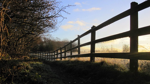 uk shadow mist sunrise fence manchester frost path pylon trail barbedwire oldham ashtonunderlyne daisynook failsworth frozengrass longtrainrunning boodlewood