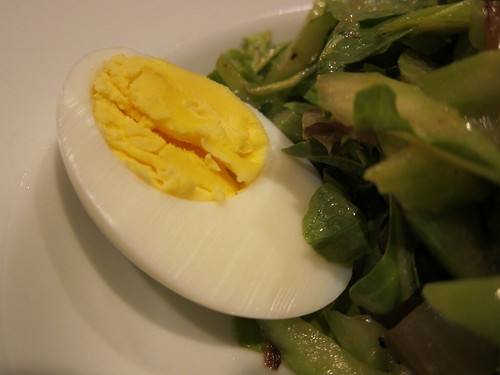 hard boiled egg, macro IMG_3722
