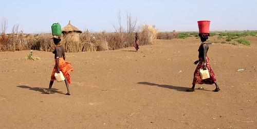 ethiopia omoriver etnie hamer mursi dasanech galeb borama konso women water red green landscape people africa desert 50