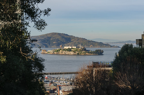 street island bay san francisco view hill hyde alcatraz