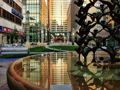 plaza reflection fountain minnesota downtown rochester mayoclinic hdr rochestermn peacefountain peaceplaza tpareflections