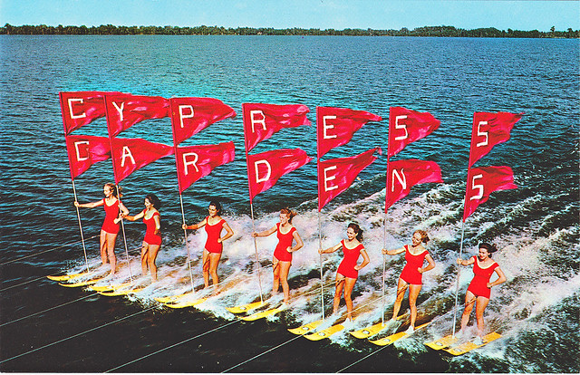 Postcard Aqua Skiers Parade Cypress Gardens Florida Water 