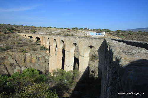 bridge puente aqueduct acueducto pueblos hidalgo smalltowns