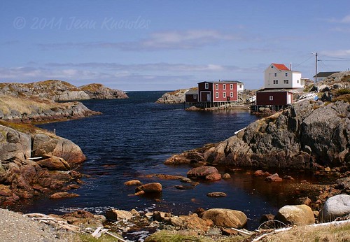 ocean blue red house clouds newfoundland rocks cove stage shed sunny arr lowtide geotag allrightsreserved sheltered redochre newfoundlandandlabrador changeislands nottobeusedwithoutmypermission ©2011jeanknowles