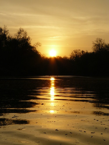 morning reflection water sunrise dawn golden kayaking paddling deepforkriver