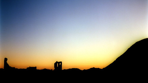 contax g1 rangefinder 35mm 135 kodak royal gold 25 rz color film cook bank building rhyolite nevada nv sunset ghost town ruin abandoned silhouette twilight dusk toby hancock photography