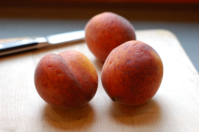 The Peaches by Eve Fox, Garden of Eating blog, copyright 2011