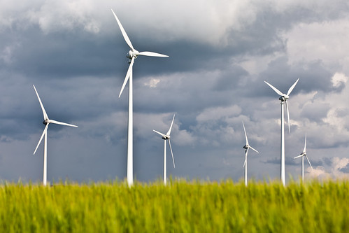 green field skåne energy power wind sweden clean f56 alternative windturbine skåne 2011 fav10 ef85mmf18usm eslöv canoneos5dmarkii ¹⁄₈₀₀sek