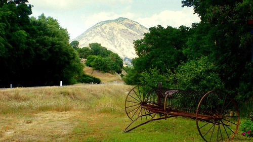 california travel mountain color beauty photo farm sony hay aq racke