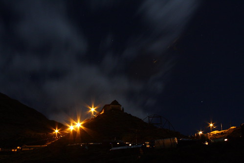 light sky night himalayas sikkim zuluk