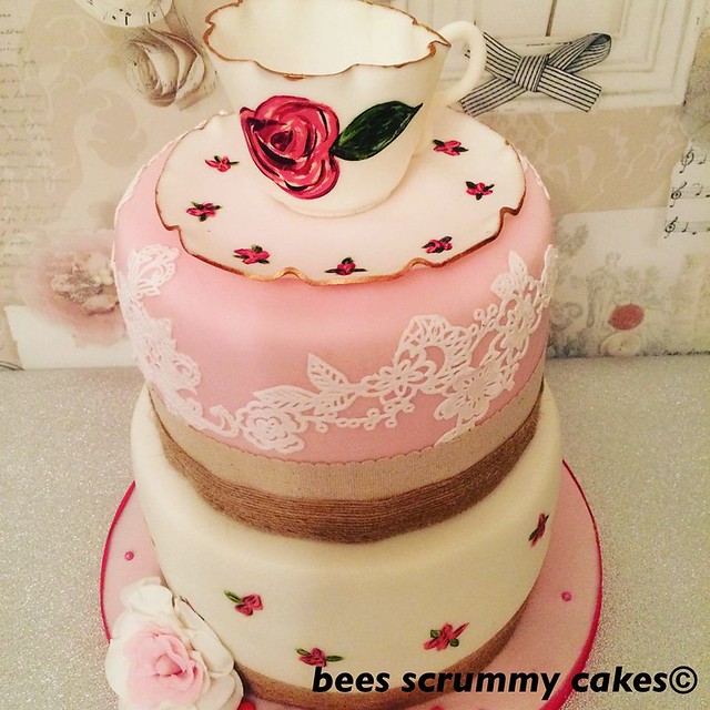 Cake by Bee's Scrummy Cake Co.