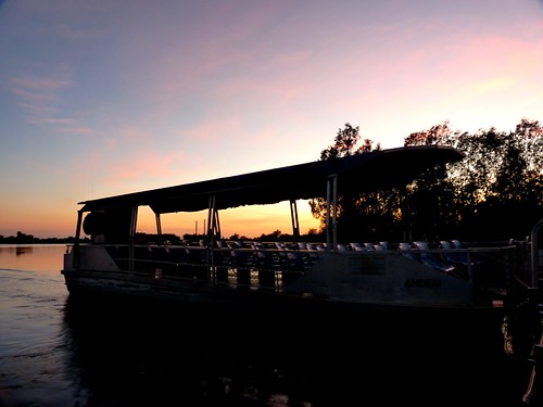 park morning bridge sunrise lumix soleil boat australia panasonic national crocodile kakadu bateau lever matin australie fz28