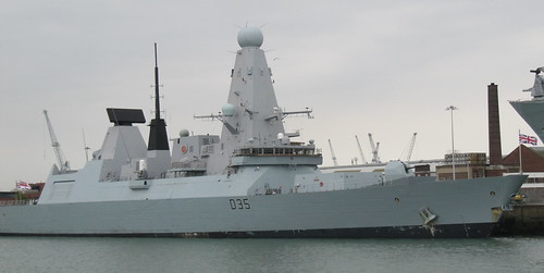 HMS Dragon (D35)
