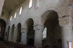 Abbatiale de Gigny - Photo of Saint-Julien