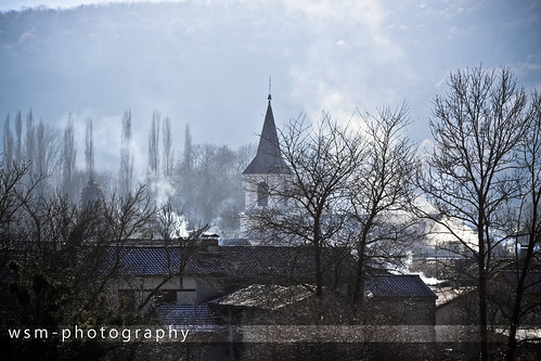 trees roof chimney mountain france tree church canon eos countryside scenery village view smoke roofs canoneos chimneys scenicview 50d ef75300mmf45
