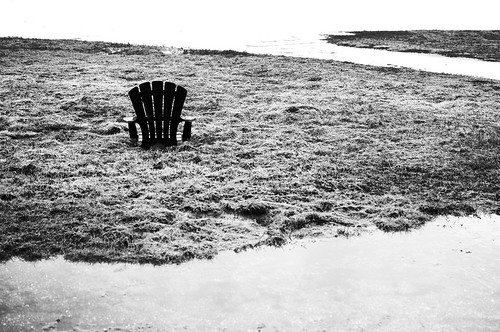 abandoned broken water trash washington chair view olympia pugetsound lonely eastbay founditem buddinlet priestpointpark fxfoundry utata:project=tw247 infraredscript