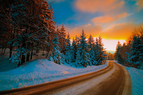 road park trip travel trees winter sunset sky cloud sun snow cold tree tourism nature beautiful clouds forest photoshop wonderful amazing nice fantastic nikon perfect tour view superb path unique awesome sigma grand tourist slovenia journey stunning excellent slovenija lovely incredible 1020 hdr breathtaking turism d300 turist crni vrh photomatix colorphotoaward brathtaking slod300
