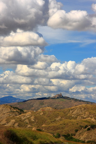 italien sky italy panorama clouds landscape italia nuvole basilicata gio hills cielo paesaggi italie colline lucania craco calanchi