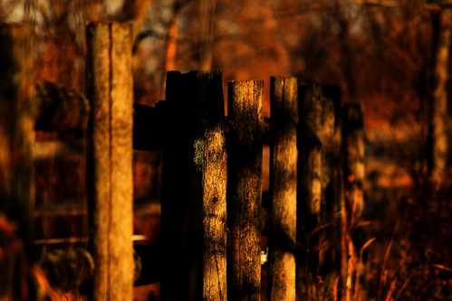autumn wisconsin canon fence interestingness farm explore woodenfence kenosha farmfence canonrebeleost1i explore20110111