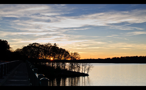 autumn trees sunset sky usa lake newyork fall water silhouette clouds nikon reservoir westchester d300 kensico 3518gafs