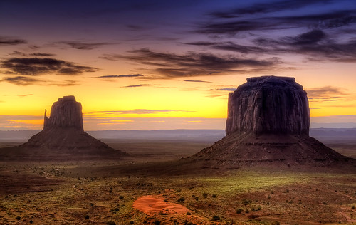 clouds sunrise utah sandstone desert monumentvalley mesa bluff navajonation