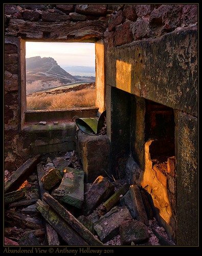 abandoned window barn sunrise landscape sony derelict hdr roaches theroaches a700 photoengine oloneo