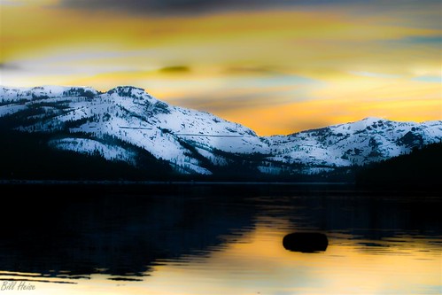 sunset lake reflection water vivid hdr donner lightroom