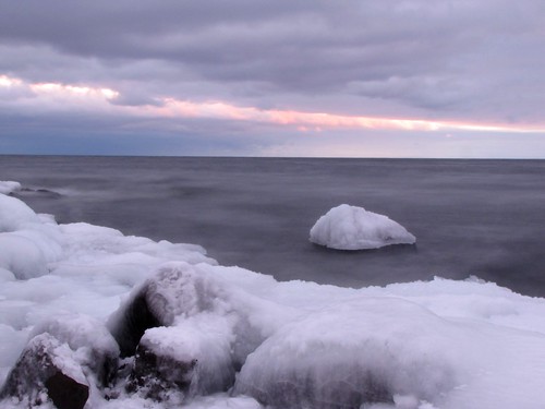 snow ice minnesota sunrise dawn brightonbeach duluth lakesuperior