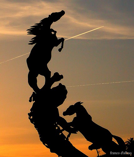 sunset sky horses sculpture bronze contraluz caballos lumix monumento escultura galicia cielo ocaso vigo bronce oliveira monumet leicalens dalbao francodalbao sgexpo0511