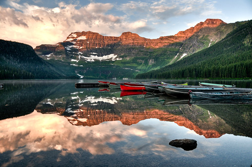 canada mountains reflection sunrise boats gallery lakes parks canoes alberta getty hdr waterton