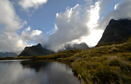 newzealand hiking fiordland milfordtrack photographerneilhunt