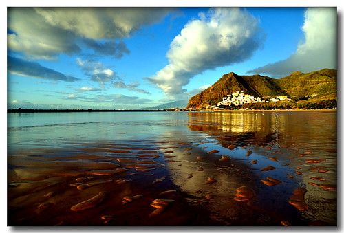 color luz azul landscape agua playa paisaje cielo tenerife contraste reflejos islascanarias sanandres lasteresitas sigma1770 nikond90 elitefotografía