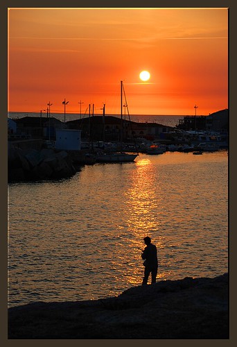 sunset sea france fishing harbour carro anawesomeshot platinumheartaward perkriz