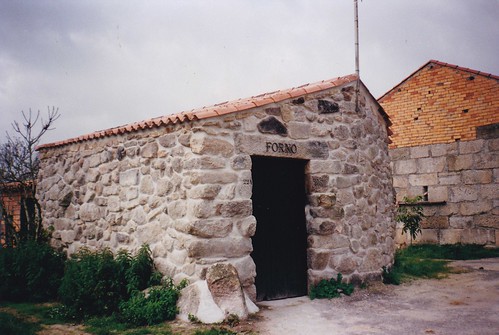 rehabilitación concellodesandiás sandiás ourense galicia rural forno oven horno patrimonio etnográfico arquitecturatradicionalgalega memoria 1999
