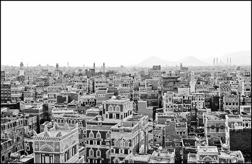city canon minaret mosque yemen paysage minarets mosquée angers vieilleville arabieheureuse josefernandez sceneryview joséfernandez alsalehmosque architectureoldcity josefernandezarabieheureusearchitecturemosquemosqueemuslimmusulmanoldcitypaysageprayersprierespeninsulearabiquesanaasceneryviewmosquéepéninsulearabique
