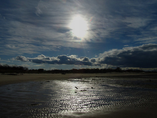 sunset wild sky cloud beach clouds bay newjersey waterfront nj shore monmouthcounty raritanbay cliffwoodbeach