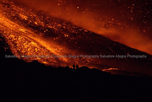 volcano lava etna eruption sicilia vulcano eruzione lavafountain