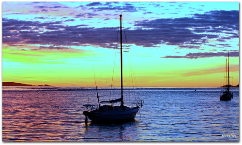 ocean morning sea sky cloud sun seascape color colour water yellow clouds sunrise canon river boats dawn boat flickr sailing yacht australia nsw mooring newsouthwales mast batemansbay clyderiver canonphotography