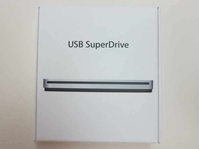 Apple USB SuperDrive - Box Front