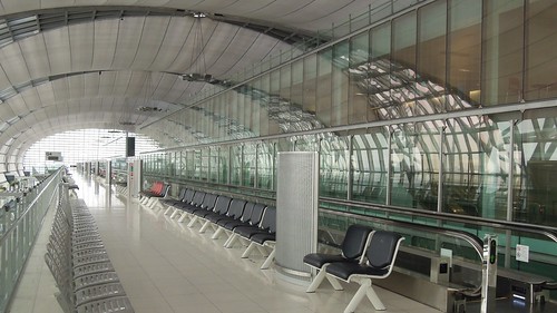 thailand hotel airport bangkok transit 2012 suvarnabhumi louistavern