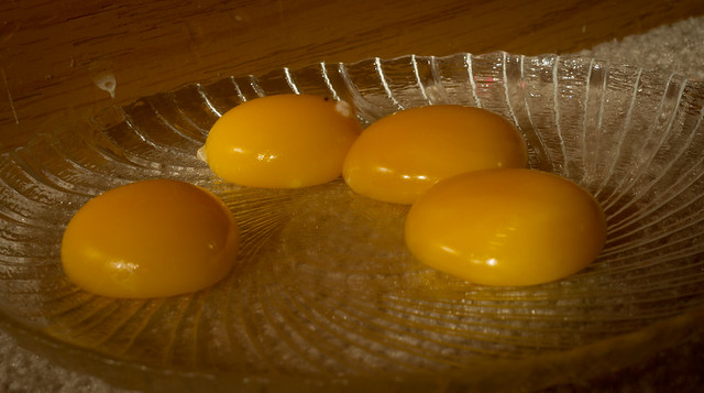 Drying yolks i