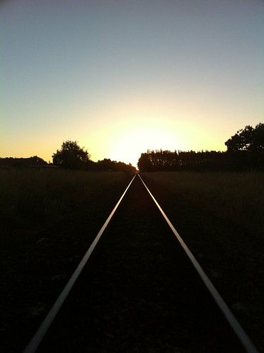 light sunset newzealand track dusk railway