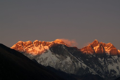 nepal mountains asia december places kathmandu himalaya everest 2010 lhotse nuptse khumbuvalley tamronaf18250mmf3563diiildasphericalifmacro