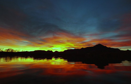 sunset sky mountain lake newmexico water clouds sunrise river landscape lumix pond g g1 f4 socorro mmountain vario socorropeak 714mm “flickraward”