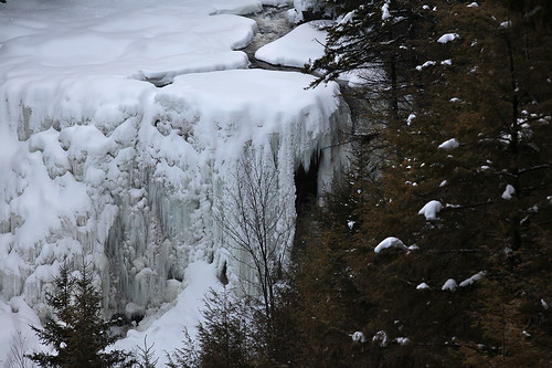 winter snow ice waterfall pines blackwaterfalls canonef70200mmf28lisiiusm